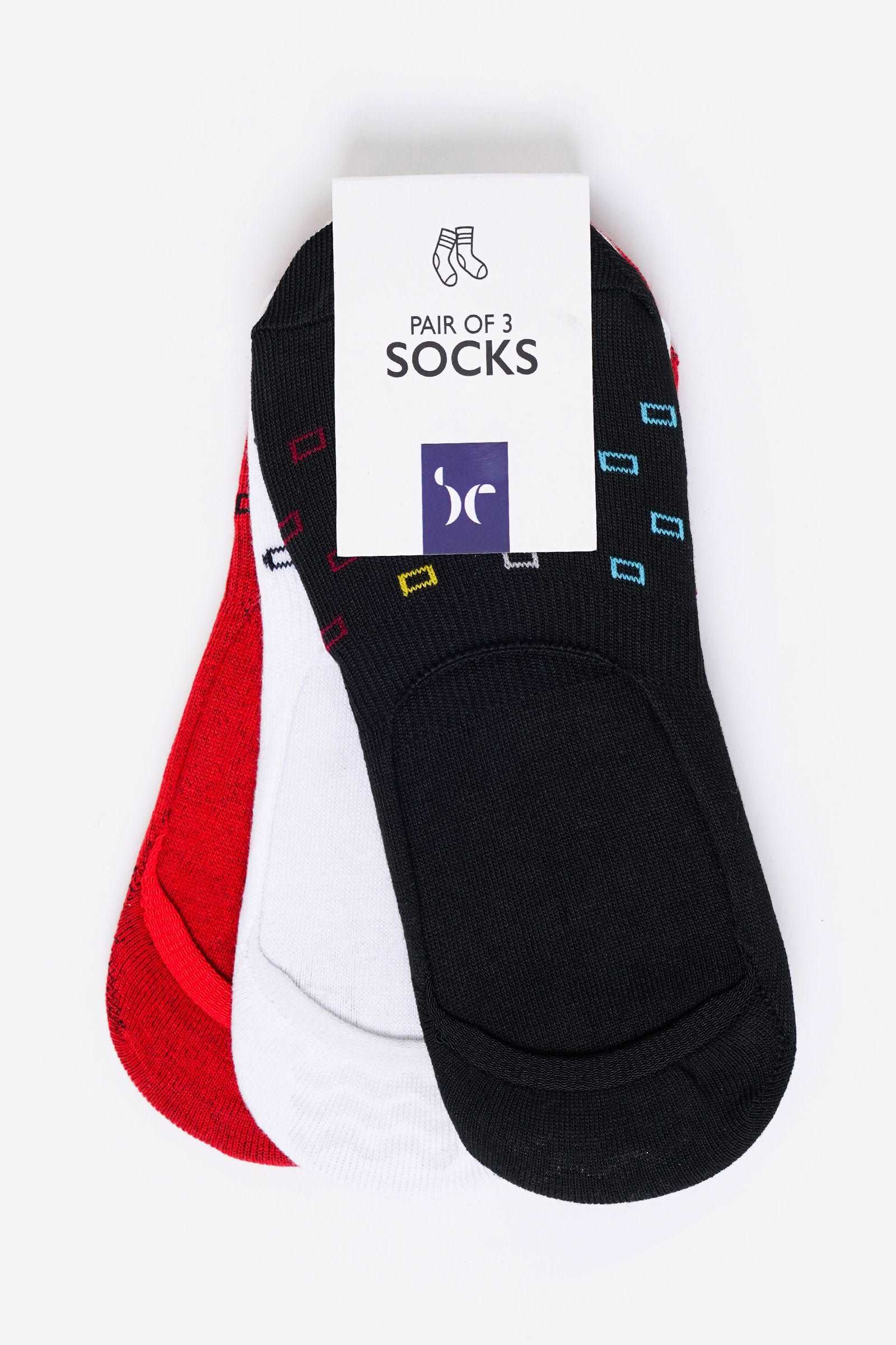 Pack of Socks Beyond East Official