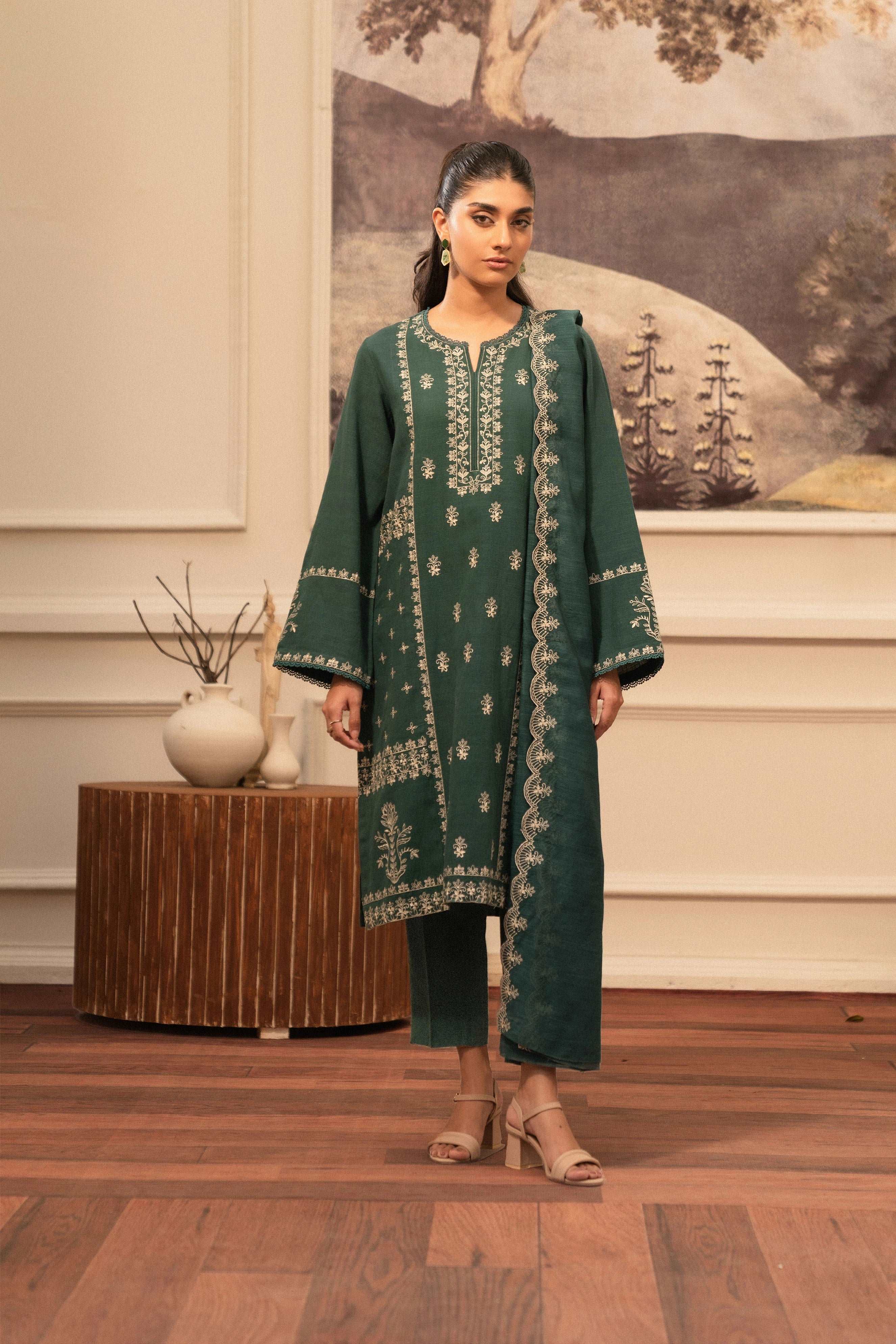 3 Piece Embroidered Khaddar Suit Green