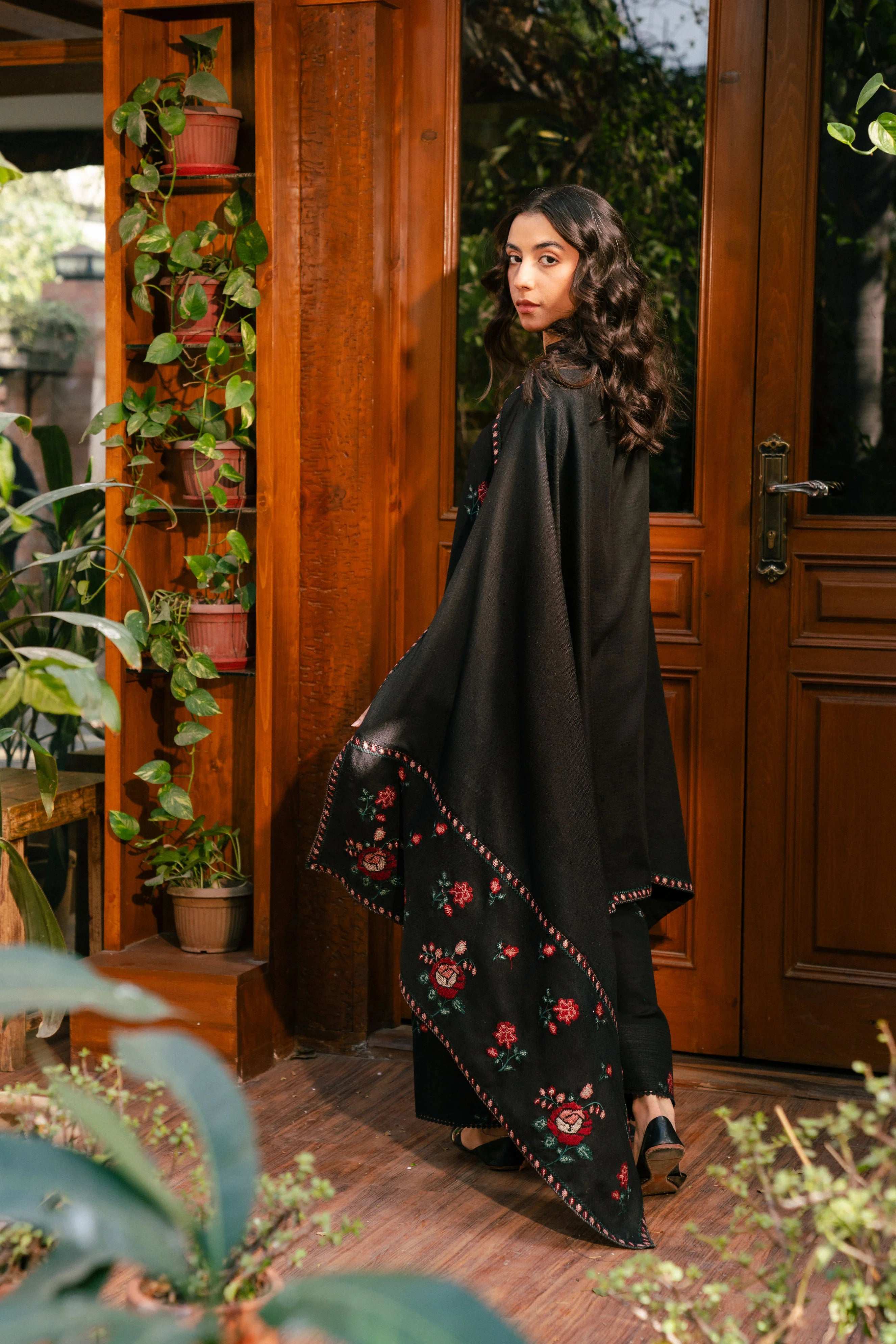 Buy Black Pashmina Shawl Online