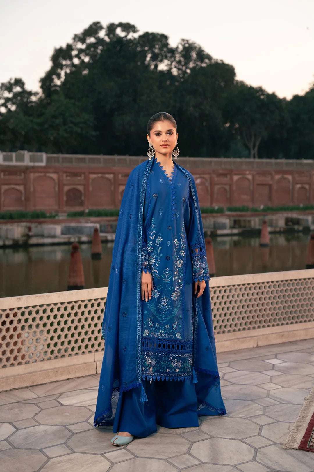 3 Piece Embroidered Lawn Suit