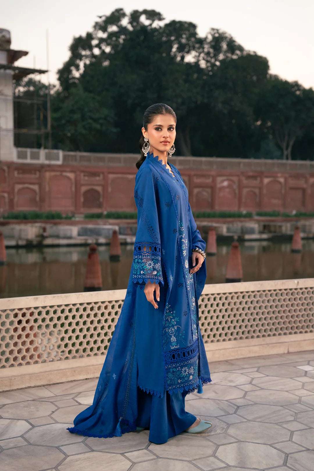 3 Piece Embroidered Lawn Suit