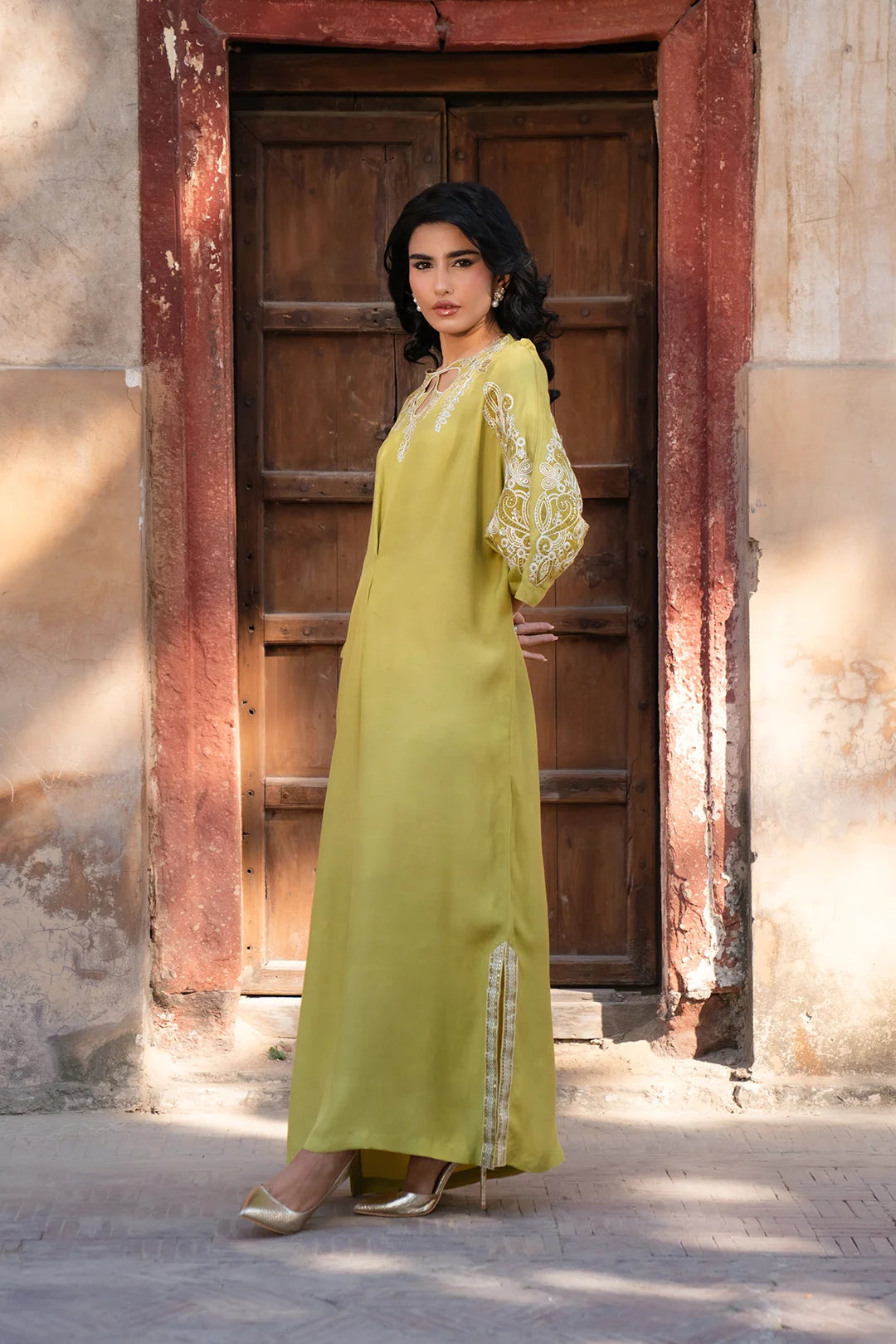 1 Piece Embroidered Raw Silk Kaftan