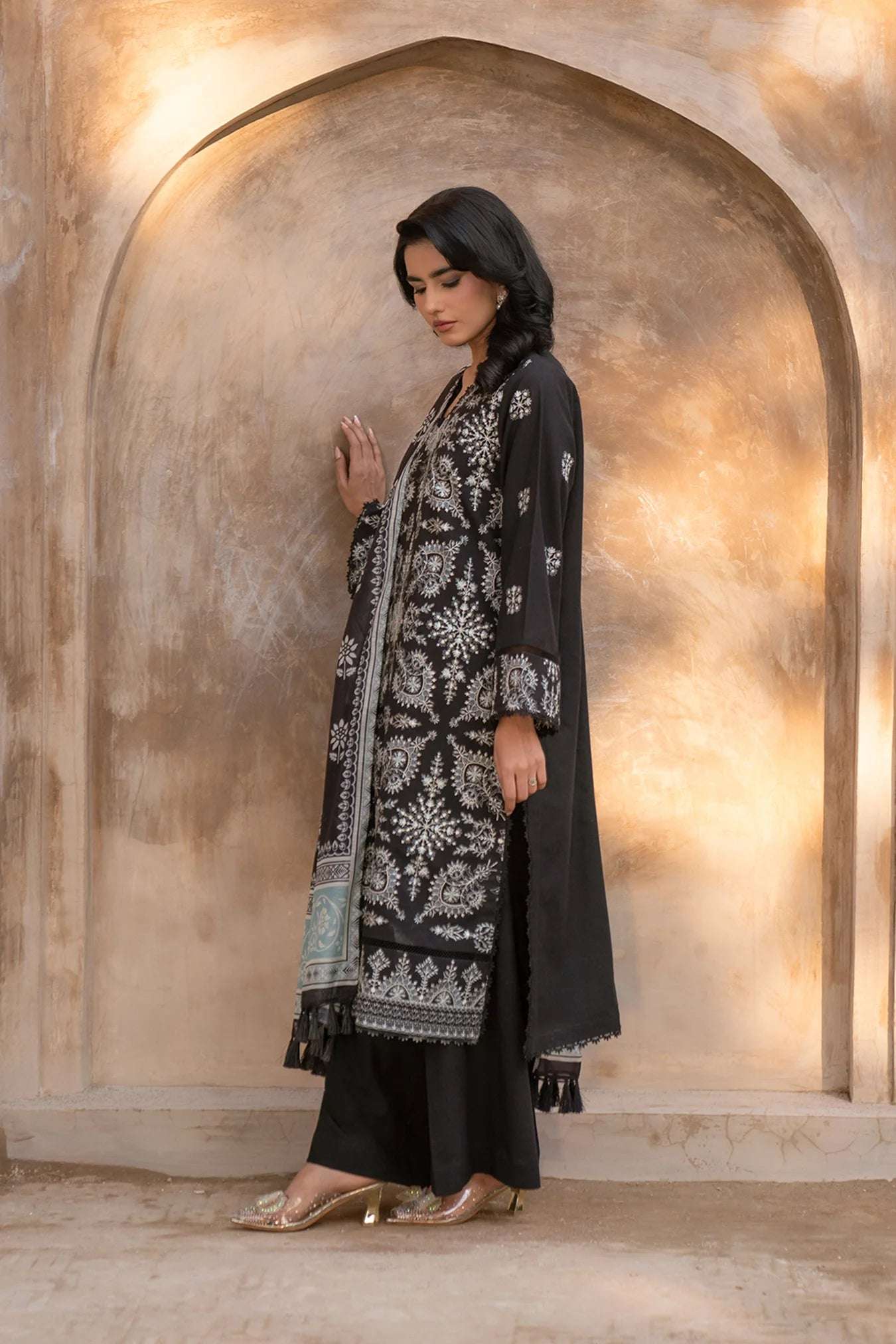 3 Piece Embroidered Lawn Suit