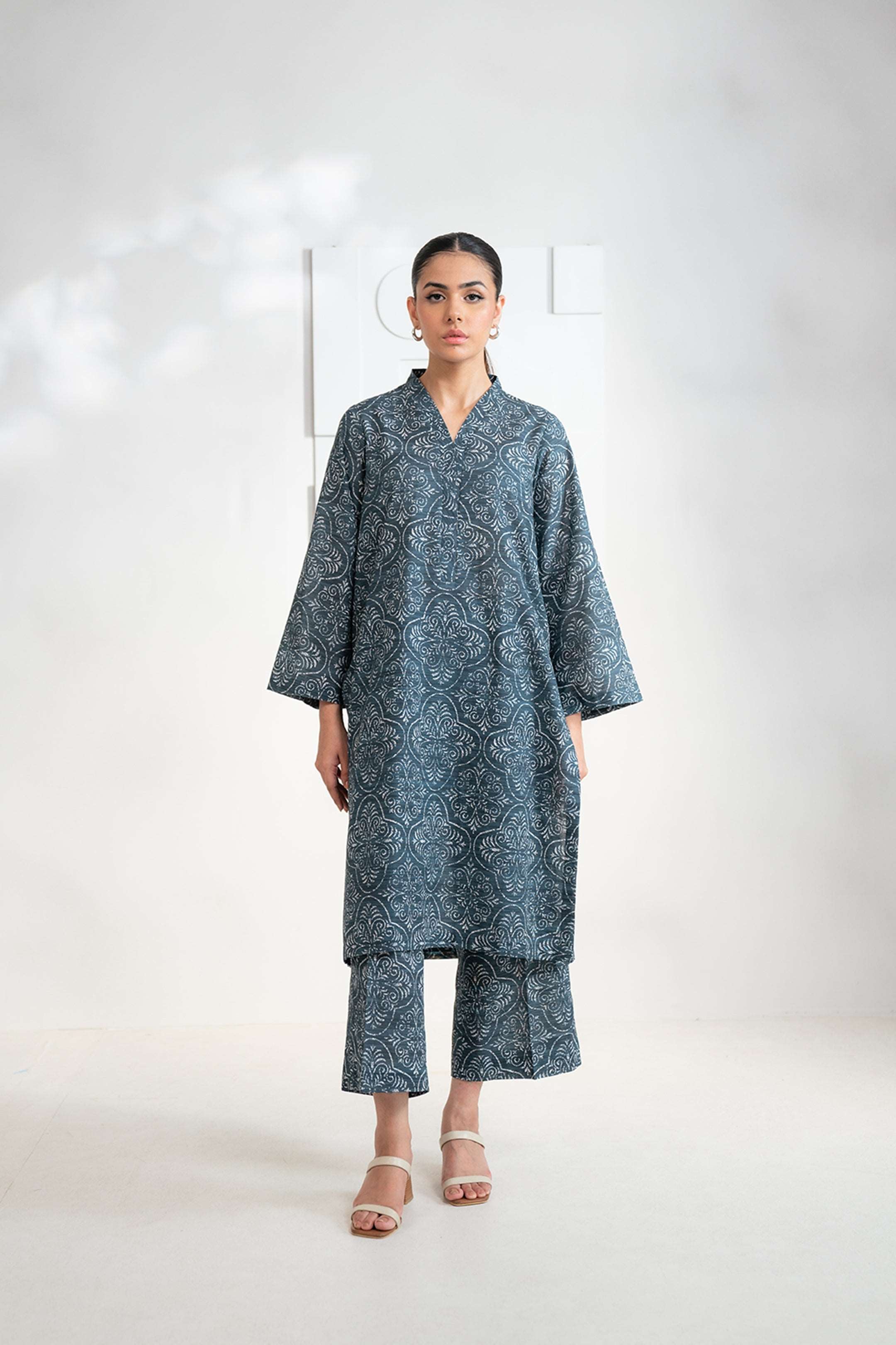 2 Piece Printed Khaddar Suit Pret Winter-24