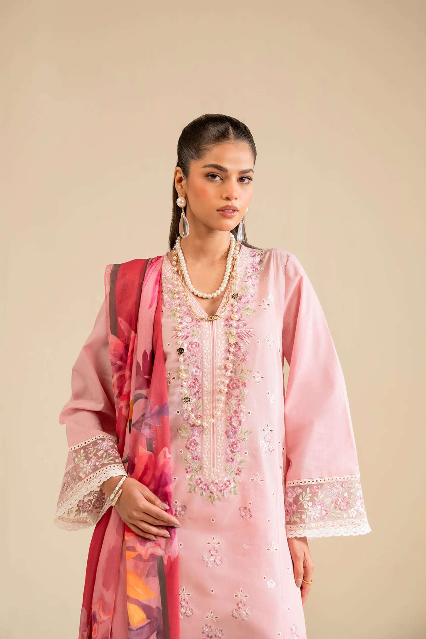 3 Piece Embroidered Lawn Suit