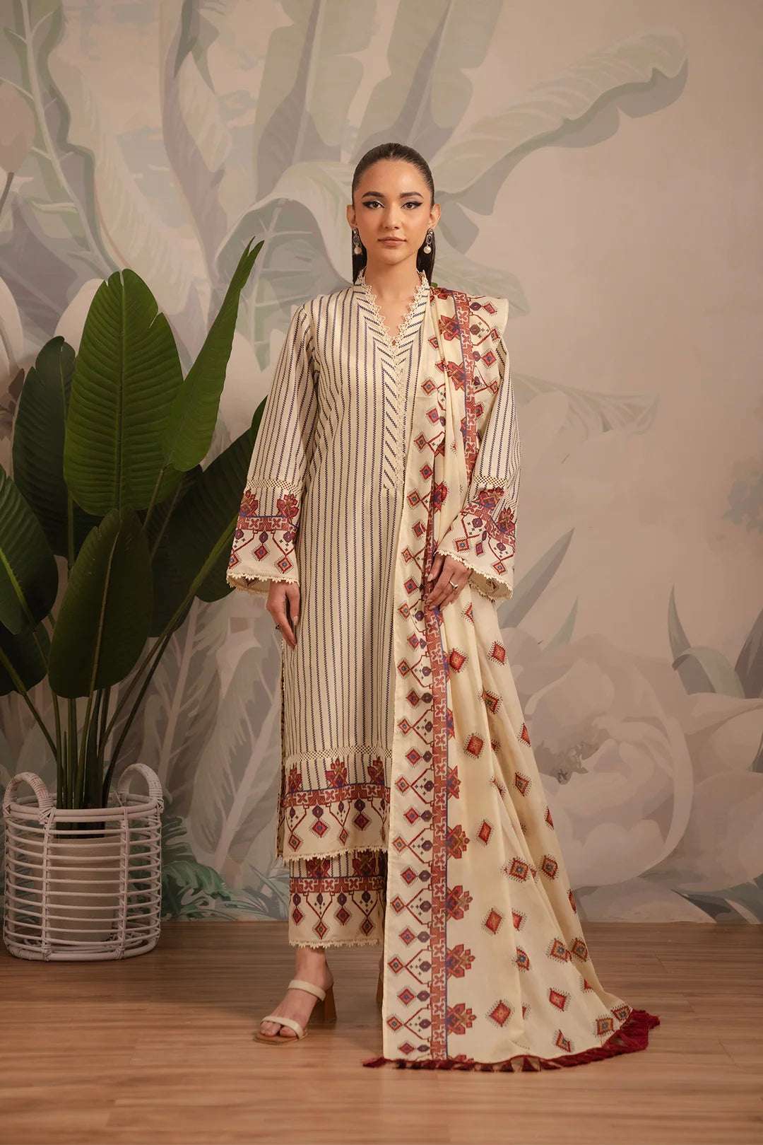 3 Piece Printed Lawn Suit