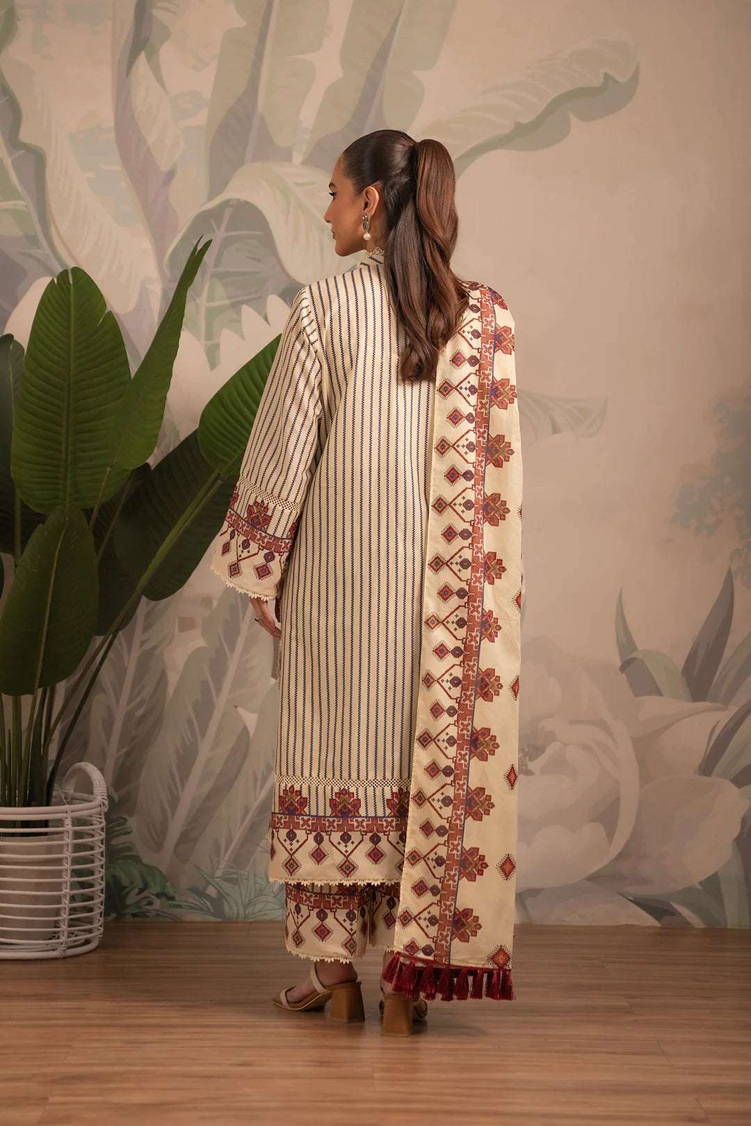 3 Piece Printed Lawn Suit