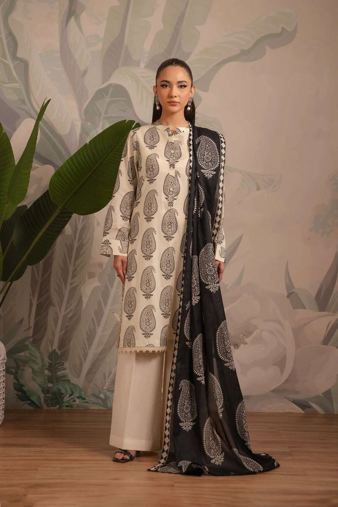 3 Piece Printed Lawn Suit