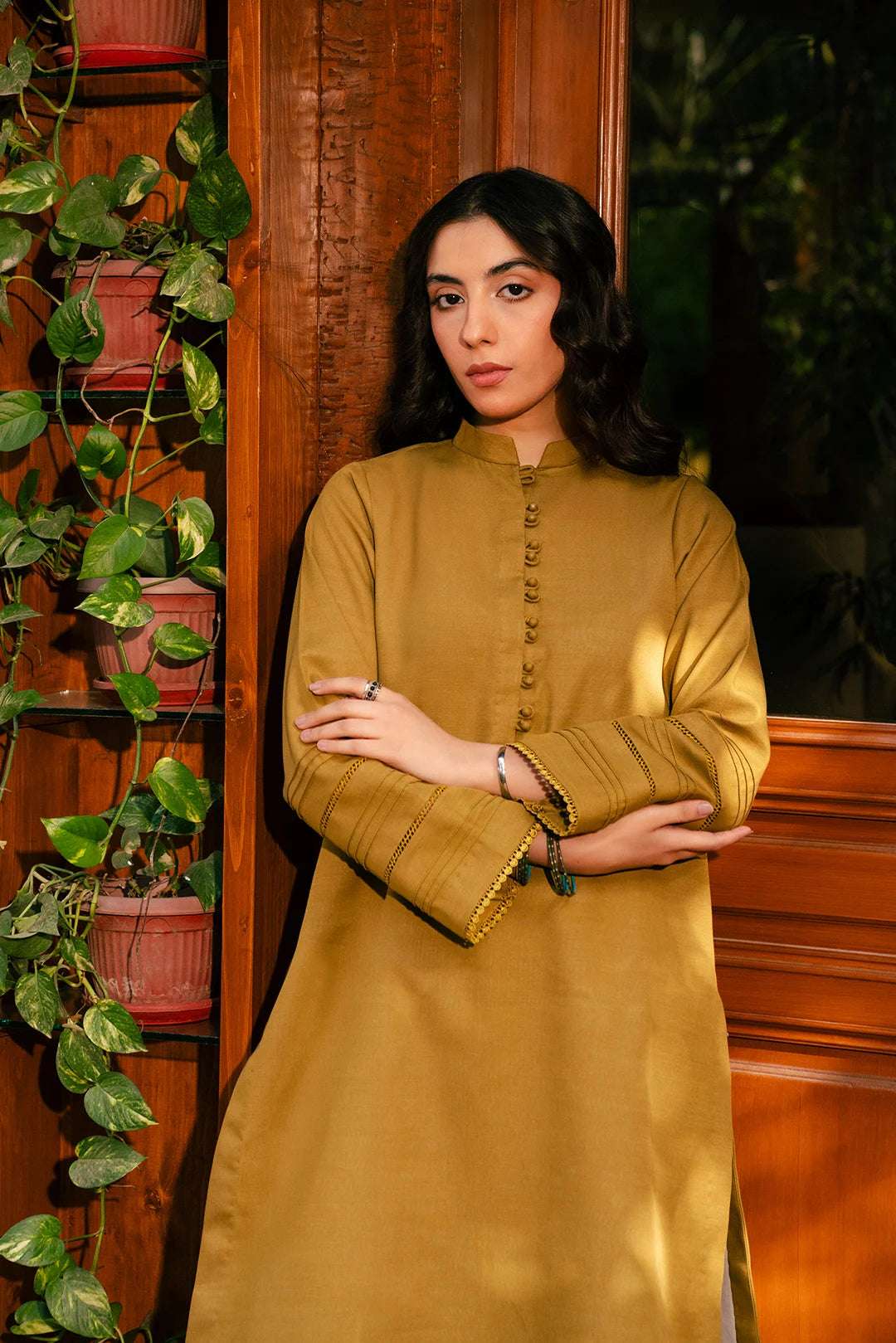 2 Piece Solid Khaddar Suit