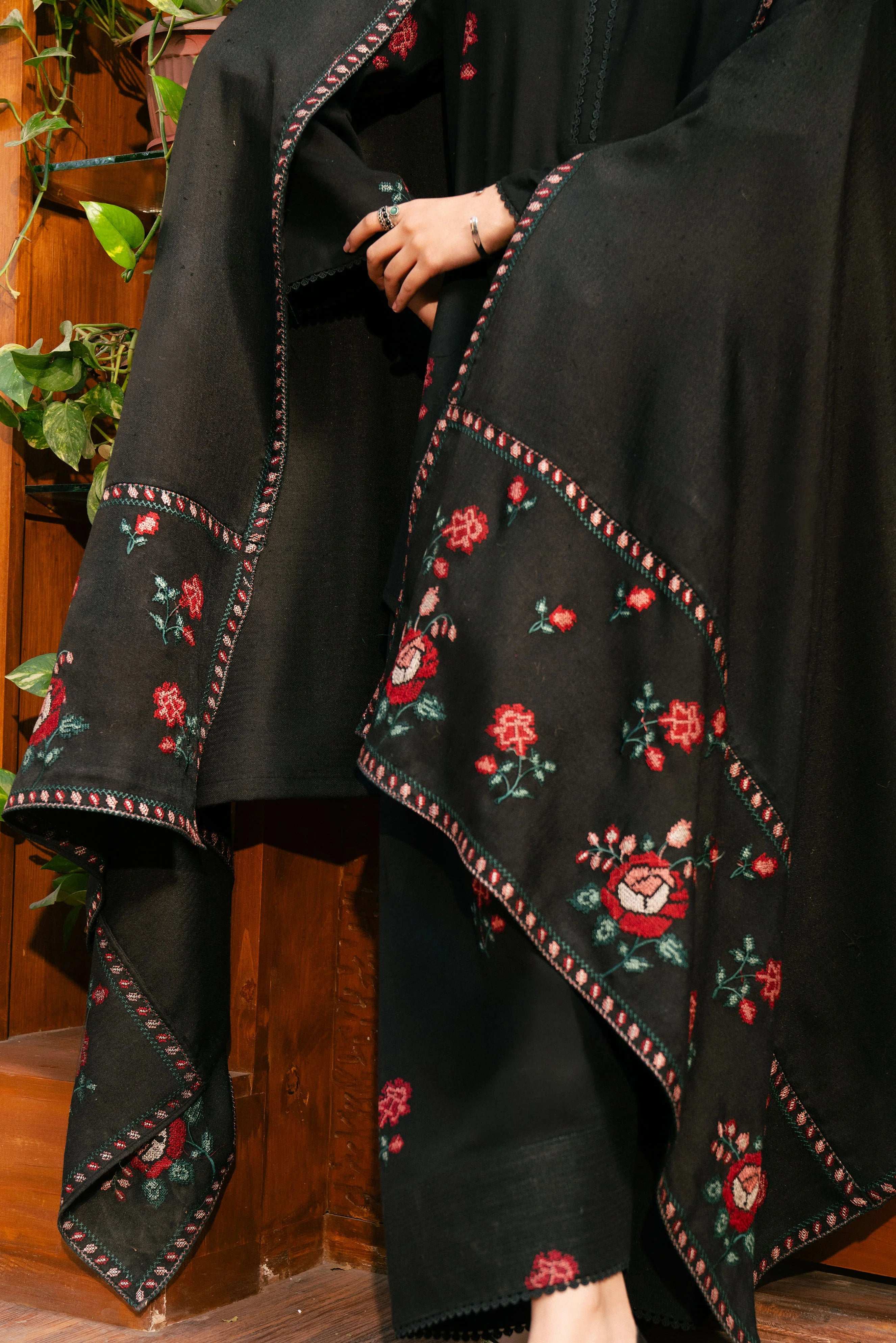 New Designer Black Pashmina Shawl 